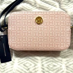 Brandnew Tommy Hilfiger sling bag